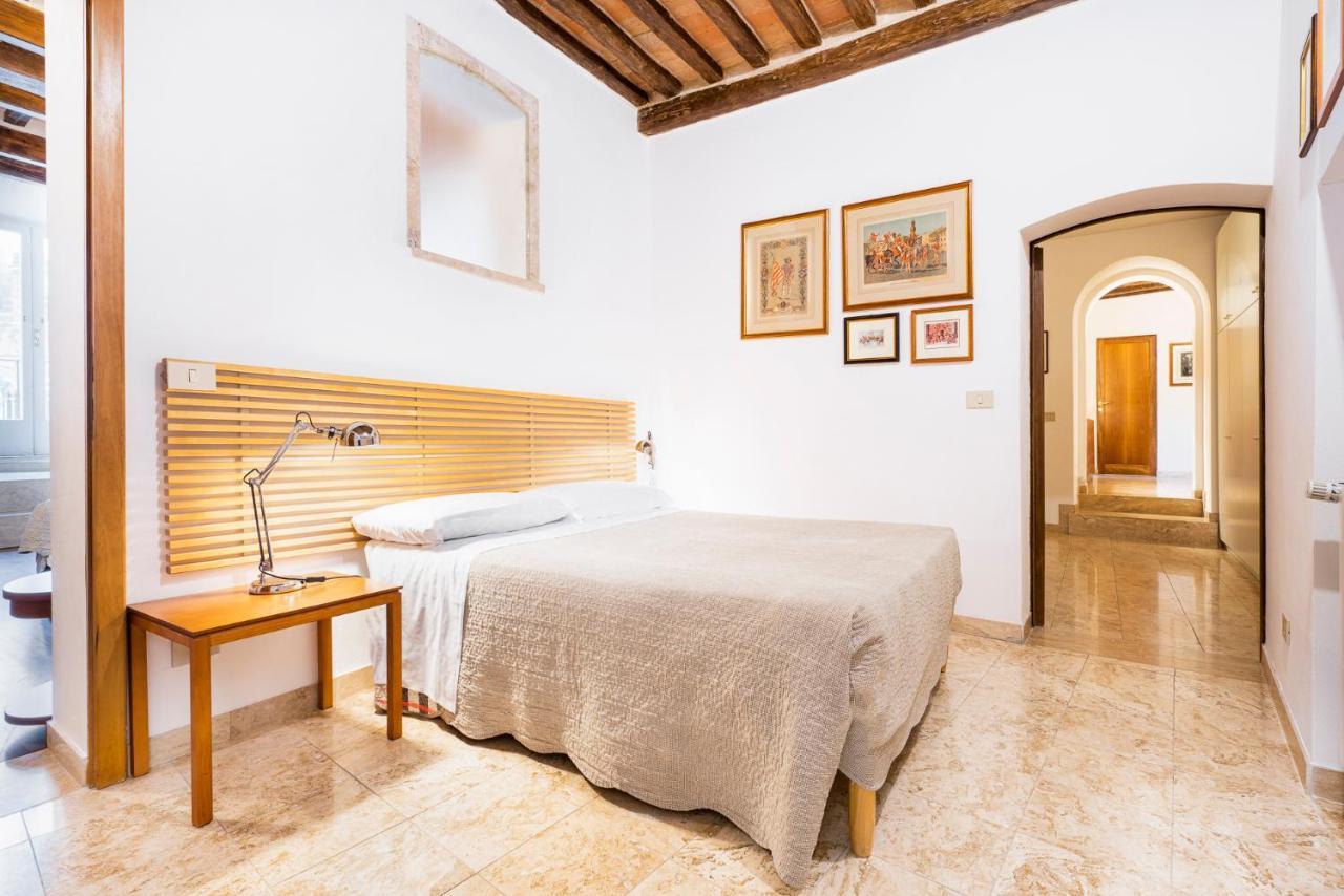 The Balcony Suite - Affaccio Su Piazza Del Campo Siena Dış mekan fotoğraf