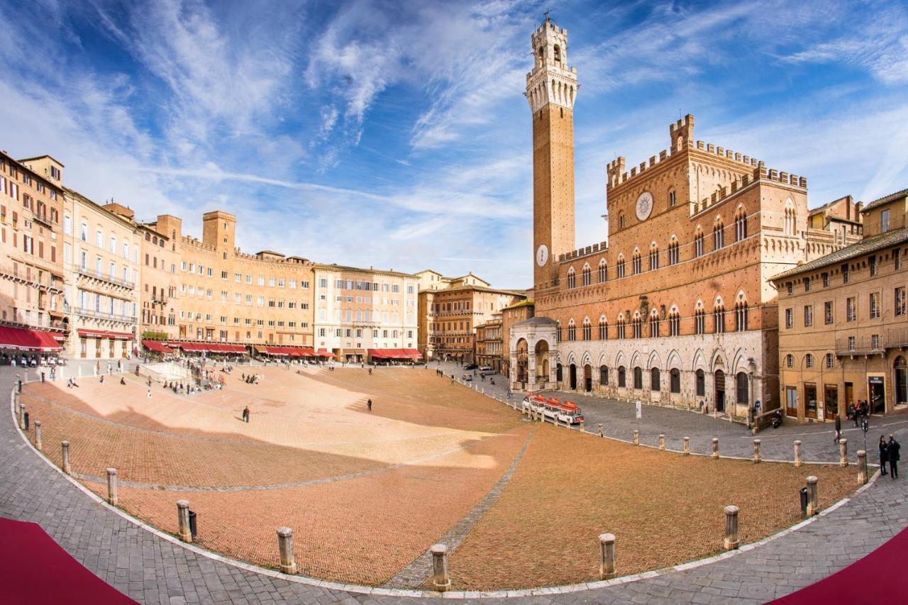 The Balcony Suite - Affaccio Su Piazza Del Campo Siena Dış mekan fotoğraf