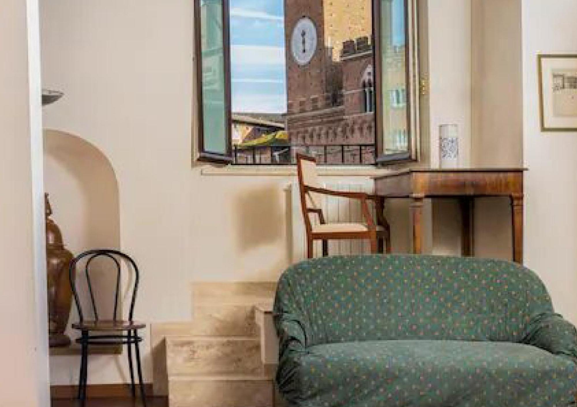The Balcony Suite - Affaccio Su Piazza Del Campo Siena Dış mekan fotoğraf